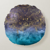 金ゴールドの花の曼荼羅および紙吹雪のイメージ ラウンドクッション (正面)