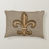金ゴールドの(紋章の)フラ・ダ・リののどのバーラップ アクセントクッション (裏面)