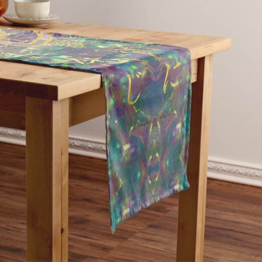 金ゴールドのChoku Reiの記号および霊気の教訓 ショートテーブルランナー (インサイチュ)