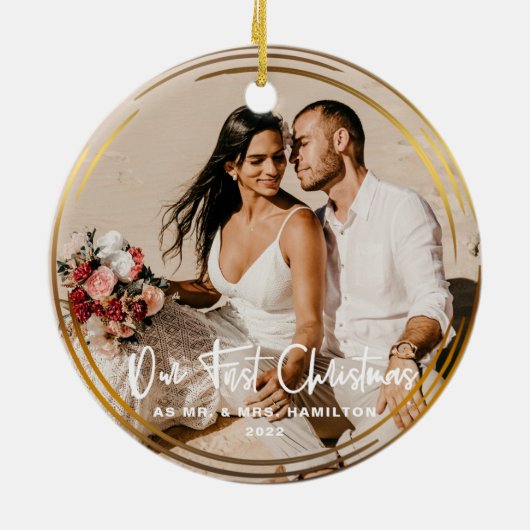 金ゴールドは私たちの初めてのクリスマスの写真を囲んだ セラミックオーナメント (裏面)