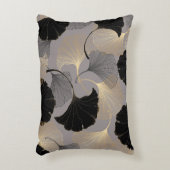 金ゴールドエレガントイチョウ、ヴィンテージの背景。 アクセントクッション (正面(垂直))