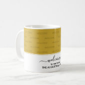 金ゴールドエレガントウェルカムトゥーアットホームゲスト コーヒーマグカップ (正面左)