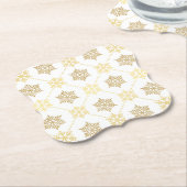 金ゴールドエレガントクリスマスの雪片パターン ペーパーコースター (アングル)