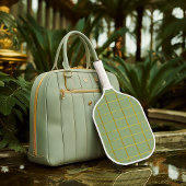 金ゴールドエレガントグリッドとセージ緑 ピックルボールラケット