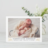 金ゴールドエレガントフローラグリーンリーベビーガールフォト誕生 案内状 (スタンド正面)