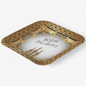 金ゴールドエレガントリム65th誕生日パーティー ペーパープレート (傾斜あり)