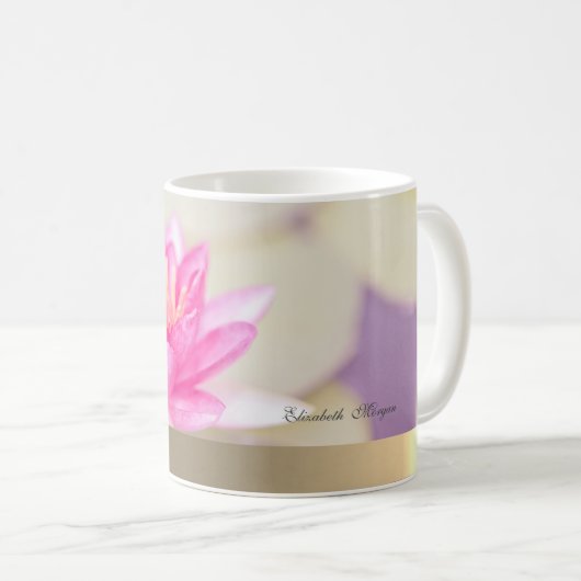 金ゴールドエレガントロータス、ヨガコーヒーマグ コーヒーマグカップ (正面右)