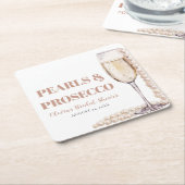 金ゴールドエレガント真珠とプロセッコブライダルシャワー スクエアペーパーコースター (アングル)