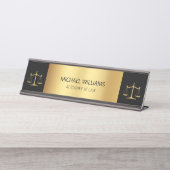金ゴールドエレガント·オはかりで測ブ·ジャスティス·タイポグラフィ弁護士 デスクネームプレート (正面)