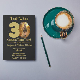 金ゴールドオン黒と写真30th誕生日招待状 招待状