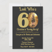 金ゴールドオン黒と写真60番目の誕生日招待状 招待状 (正面)