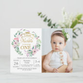 金ゴールドクラウンプリンセスフローラガール1st誕生日フォト 招待状 (スタンド正面)