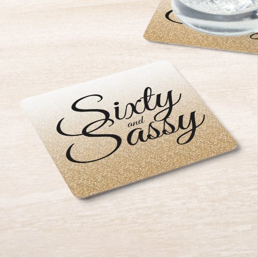 金ゴールドグラデーショングリッター60とサッシー60誕生日 スクエアペーパーコースター (アングル)