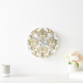 金ゴールドグラム&ホワイトダマスクモダンパーソナライズされた ラウンド壁時計 (ホーム)