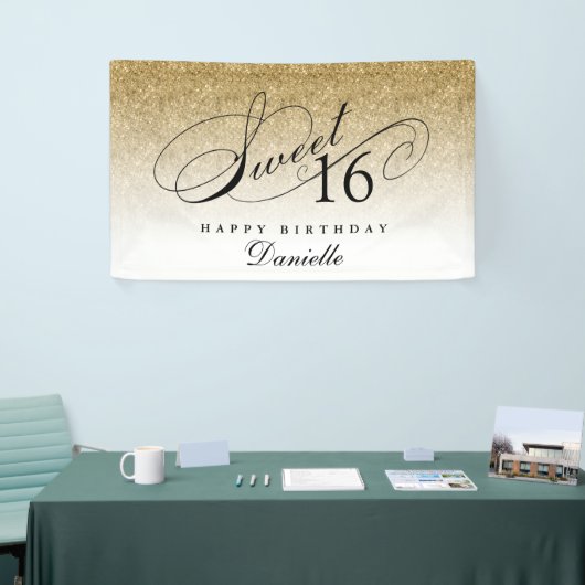 金ゴールドグリッタースウィート16パーソナライズされた誕生日 横断幕 (トレードショー)