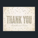 金ゴールドグリッタールック紙吹雪結婚ドットズサンキュー ポストカード<br><div class="desc">The Spotted Olive™モダンによるスタイリッシュ&結婚s youのハガキデザインは、金ゴールドグリッターの紙吹雪ドットのイメージを金ゴールドグリッターのイメージで埋め込んだ「THANK YOU」という言葉で柔らかく風化した背景に映し出す。ご注意：このデザインは、グリッター紙吹雪のイメージを備えている。グリッター、紙吹雪、装飾はない。これはフラットプリントデザインだ。COPYRIGHT ©2014 Spotted Olive™.All Rights Reserved.</div>