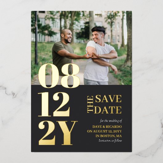 金ゴールドグレイタイポグラフィ結婚の写真の日付の保存 箔招待状 (正面)