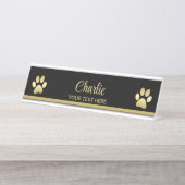 金ゴールドシャイニーな犬の手を黒い背景に デスクネームプレート (正面)