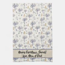 金ゴールドシルバーのクリスマスツリーライトとオーナメント