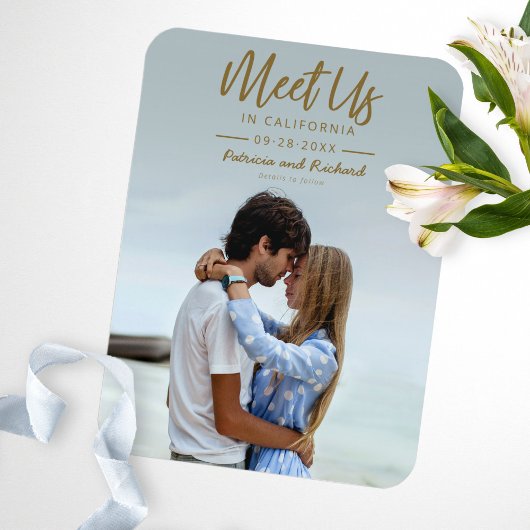 金ゴールドシンプルスクリプトは日付の写真を保存する私たちを満たす マグネット