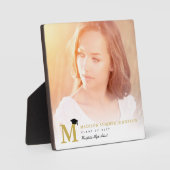 金ゴールドシンプルモノグラムモダン写真卒業イーゼル フォトプラーク (正面)