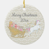 金ゴールドスノーフレークスクリスマスユニコーンサンタそり セラミックオーナメント (裏面)