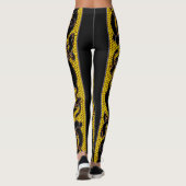 金ゴールドタイルケルト結び目模様ハウンドオンブラック レギンス (裏面)