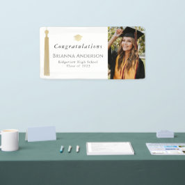 金ゴールドタッセル&キャップホワイト卒業パーティーフォト 横断幕