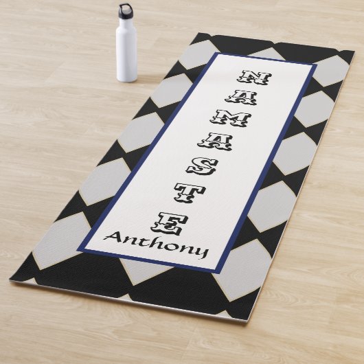 金ゴールドダイヤモンドナマステタイポグラフィモノグラム ヨガマット (インサイチュ)