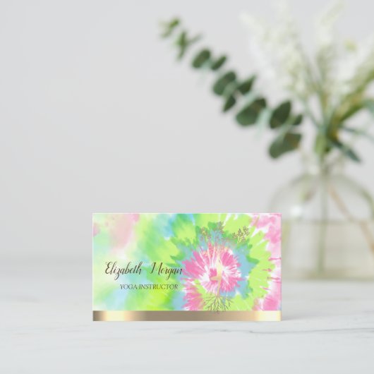 金ゴールドツリーシルエット、ヨガカラフル絞り染め 名刺 (スタンド正面)