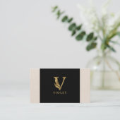 金ゴールドトーン文字Vフローラ装飾 名刺 (スタンド正面)