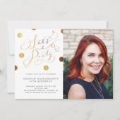 金ゴールドドットレッツパーティーアダルト誕生日写真 招待状 (正面)