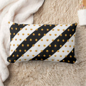 金ゴールドドット付き白黒ストライプの ランバークッション (ブランケット)