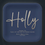 金ゴールドネイビモダンーミニマルブルーエレガント ペーパープレート<br><div class="desc">金ゴールド効果とネイビーモダンブのスクリプミニマルトシンプルエレガント幾何ホリーの休日クリスマスのナプキンデザイン。</div>