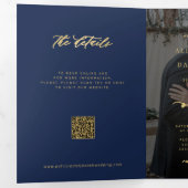 金ゴールドネイビーブルーフォトウェディングRSVP詳細QRコード 三つ折り招待状 (内部最初)