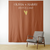 金ゴールドハートモダンミニマル結婚リストの背景 タペストリー (インサイチュ)