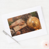 金ゴールドバウブルとクリスマスプレゼント 長方形シール (封筒)