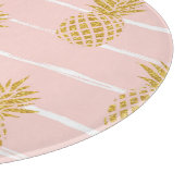 金ゴールドパイナップルストライプの、夏の背景。 カッティングボード (角)
