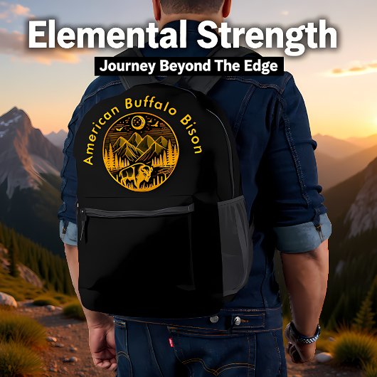 金ゴールドビソンが月明かりの山の空を徘徊 プリントバックパック