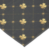 金ゴールドフォーリーフクローバー テーブルクロス (アングル)