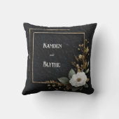 金ゴールドフレームと白カメリア結婚ズ クッション (裏面)