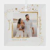 金ゴールドフレーム写真Our初めてのクリスマス結婚したGla ガラスオーナメント (裏面)