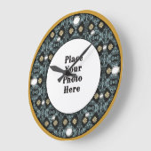 金ゴールドフローラフレームのフォトウォール時計 ラージ壁時計 (傾斜)