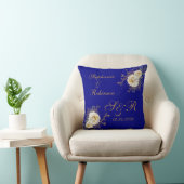 金ゴールドフローラモノグラムロゴOn Navy 結婚 Blue クッション (椅子)