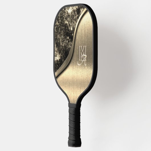 金ゴールドブラシ仕上げ金属及びメタリックモノグラムの石 ピックルボールラケット (左)