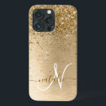 金ゴールドブラッシュメタルグリッターモノグラム名 iPhone 13 PROケース<br><div class="desc">簡単にパーソナライズこのトレンディーシックな電話ケースデザインかわいらしは、金ゴールドのブラッシュドきらめくメタル背景に金ゴールドグリッターを搭載。</div>