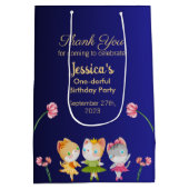 金ゴールドブルーバレリナキャット子供の誕生日パーティー ミディアムペーパーバッグ (裏面)