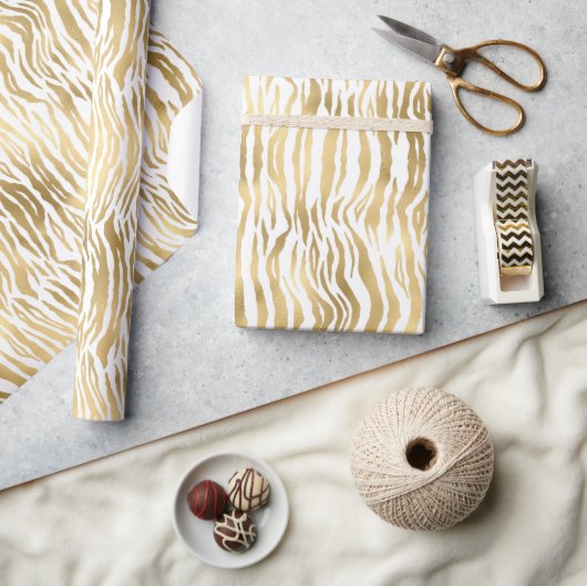 金ゴールドホワイトアニマルプリント結婚誕生日ラップ ラッピングペーパー (クラフト)