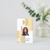 金ゴールドホワイトプロフ企業のォトロゴQRコード 名刺 (スタンド正面)