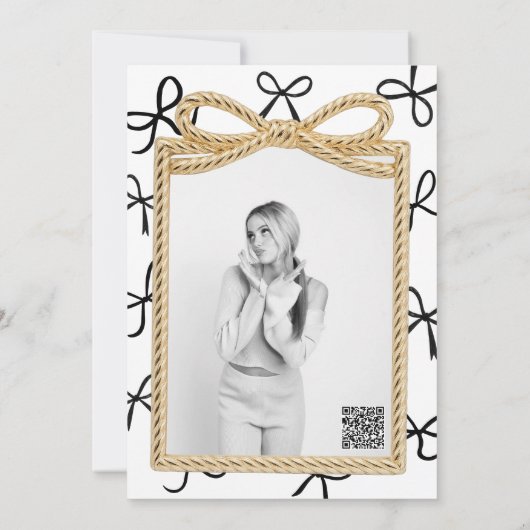 金ゴールドボウフレーム&リトルブラックボウズ誕生日 招待状 (裏面)